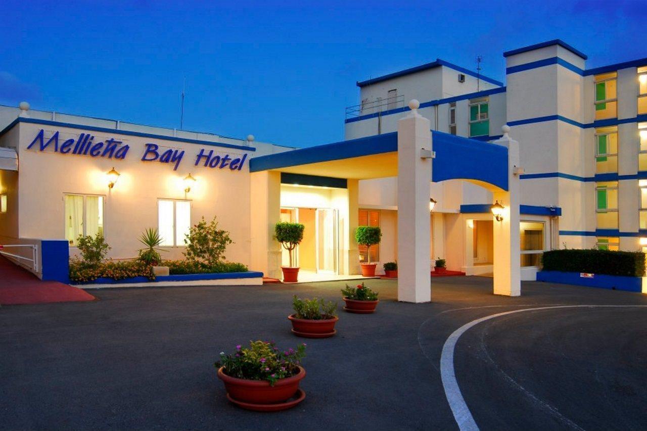 Mellieha Bay Hotel Luaran gambar